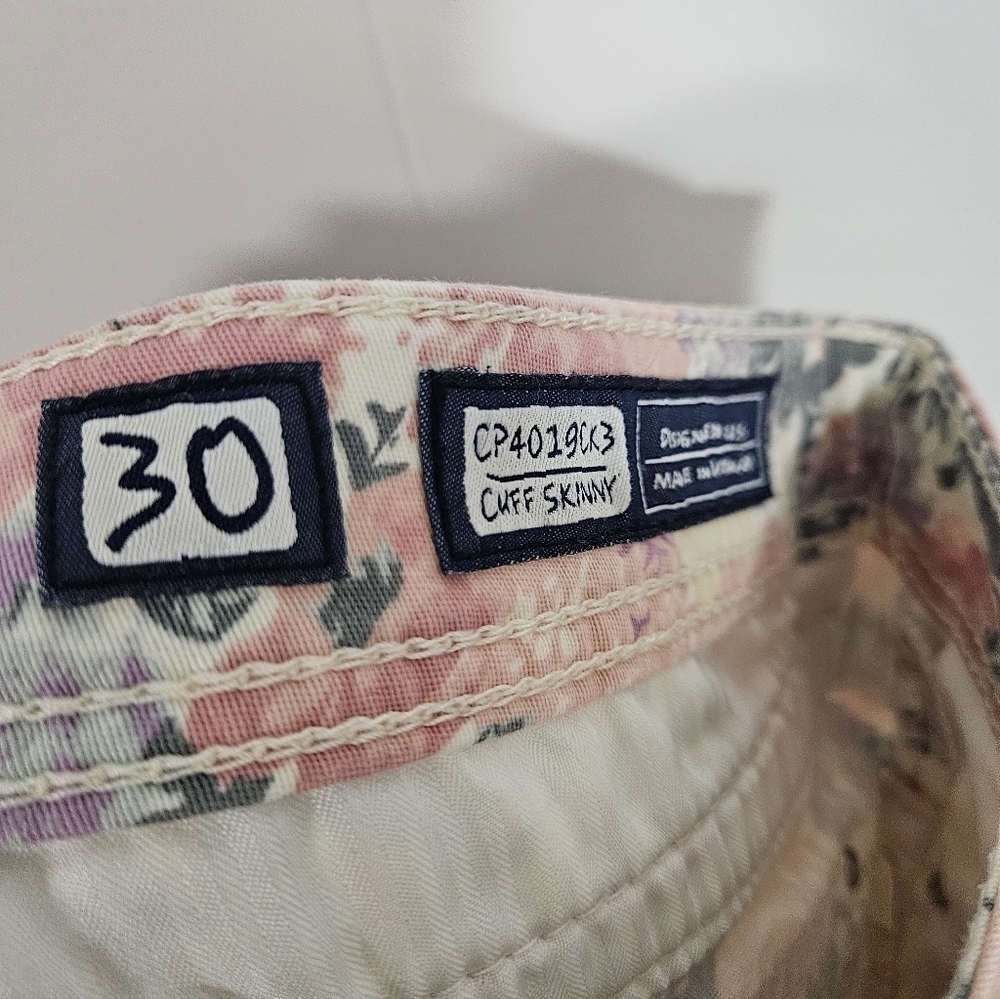 Miss Me Jeans Cargo Women's Pink Floral Print Cuff Skinny Jeans - Picture 8 of 8